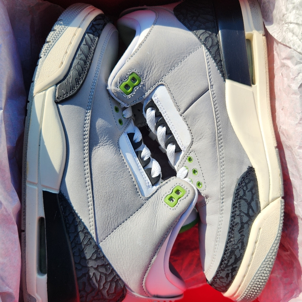 Nike Air Jordan 3 Retro “Chlorophyll” 2018 136064-006 Size 9 Men’s - Picture 6 of 14